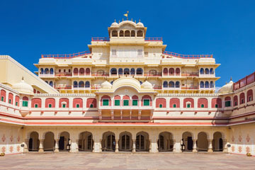 Taxi in Amritsar for Jaipur