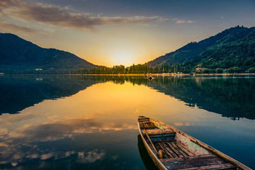 Kashmir Tour Package